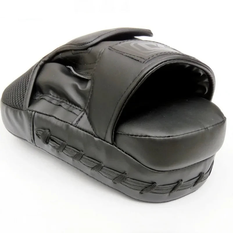 Boxing Hand Target Curved Boxing Pads MMA Target Focus Punching Gloves Thai Strike Kick Shield Hook Jab Pads Kickboxing Training